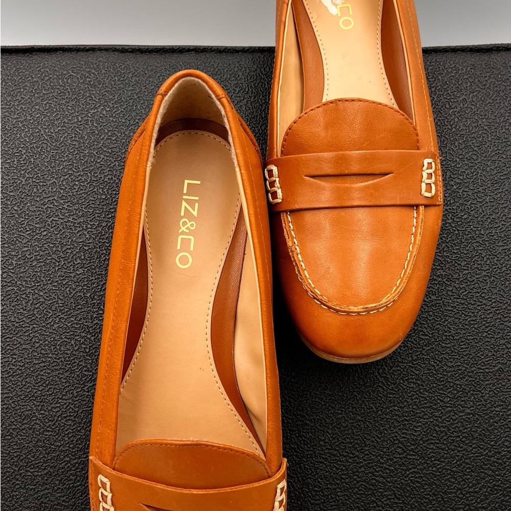 liz & co. Women's Brown Loafers